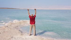 Qigong at the dead sea