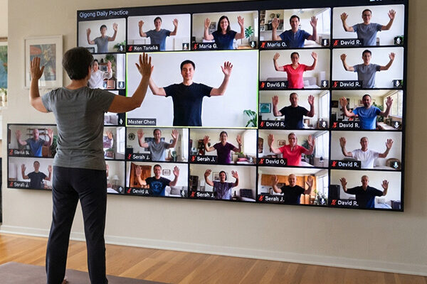 Group online practices to show the enjoyment of doing qigong practices online with people for all over the world
